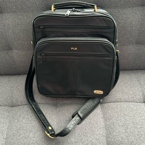 Jet Set Leather Tote/Shoulder Bag
